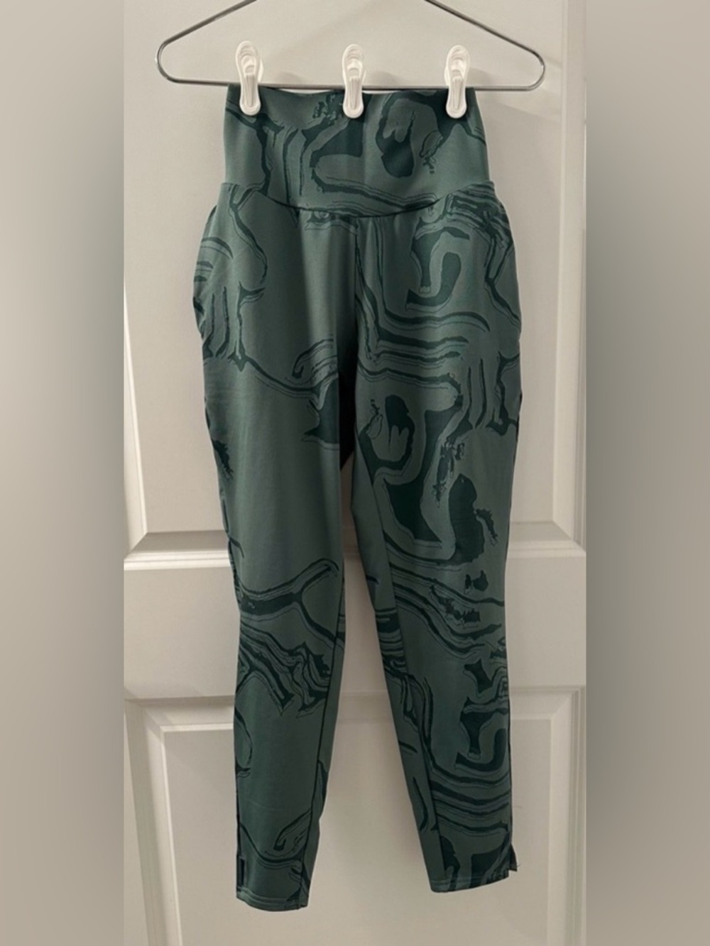 Gymshark Adapt Leggings | Olive Green Seamless High Rise | XS